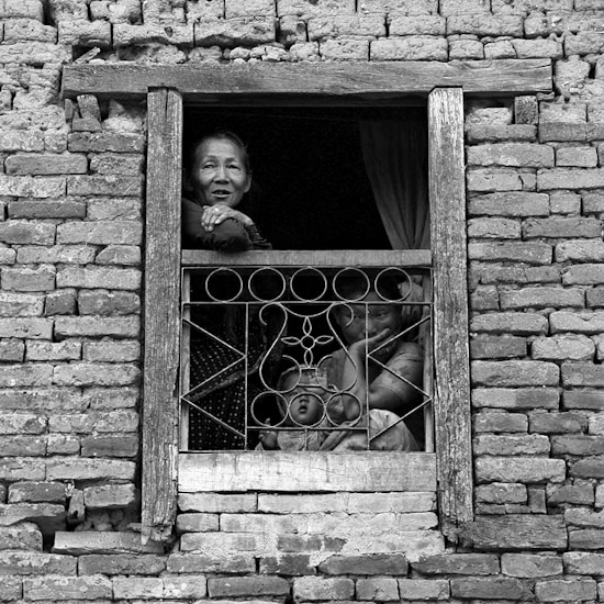 window, sankhul